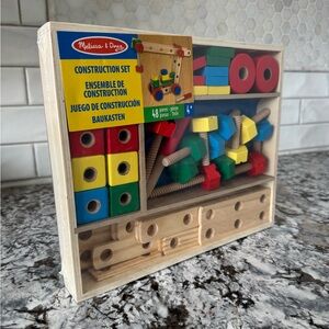 Brand new in package - Melissa & Doug Wooden Construction Set